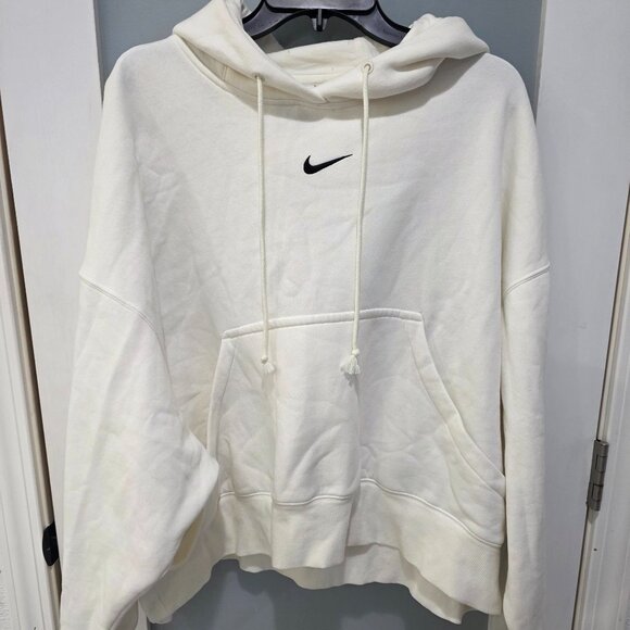 Nike Cream Cropped Hoodie Women’s Medium Drop Shoulder Kangaroo Pocket - Picture 1 of 16